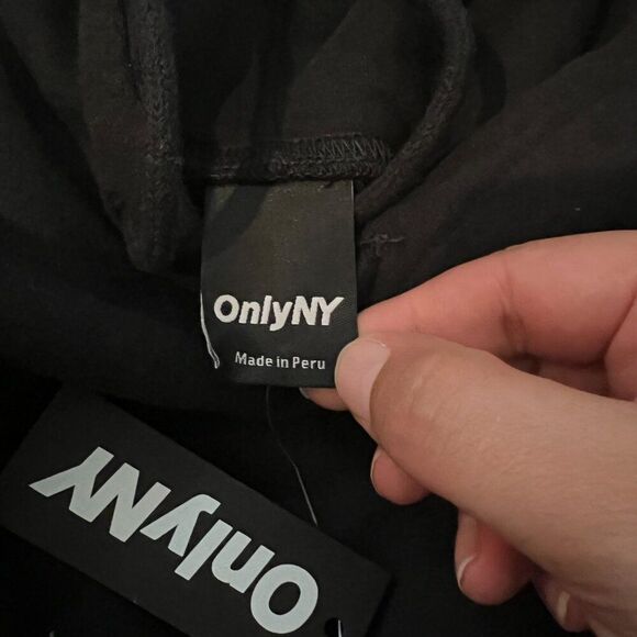 NWT OnlyNY Medium black sweatshirt - Picture 6 of 7